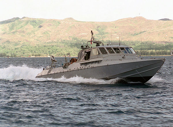 http://www.americanspecialops.com/images/boats/mark-v.jpg