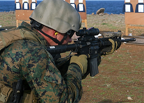 Force Recon Marines with M4a1