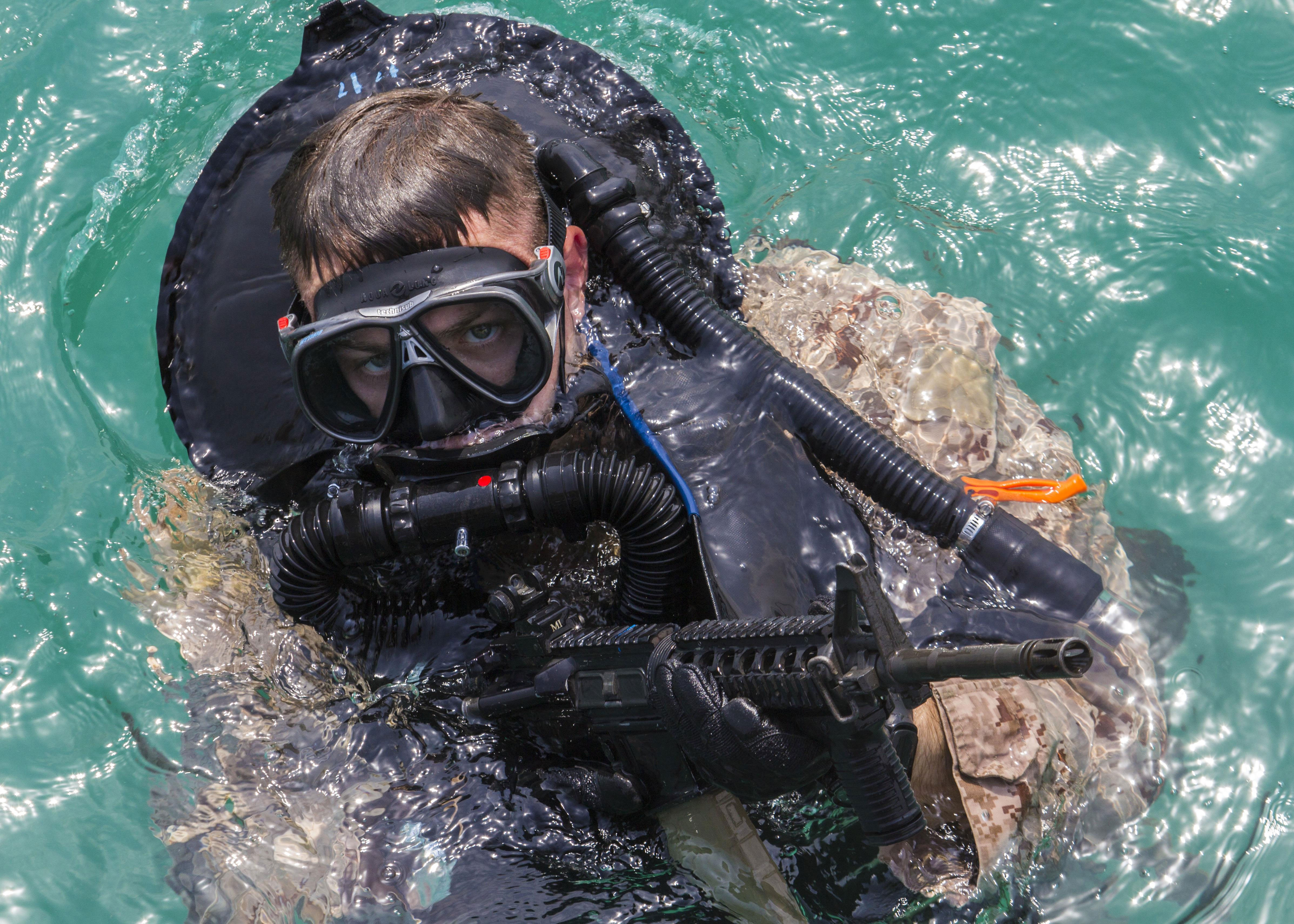 Force Recon | Rebreather