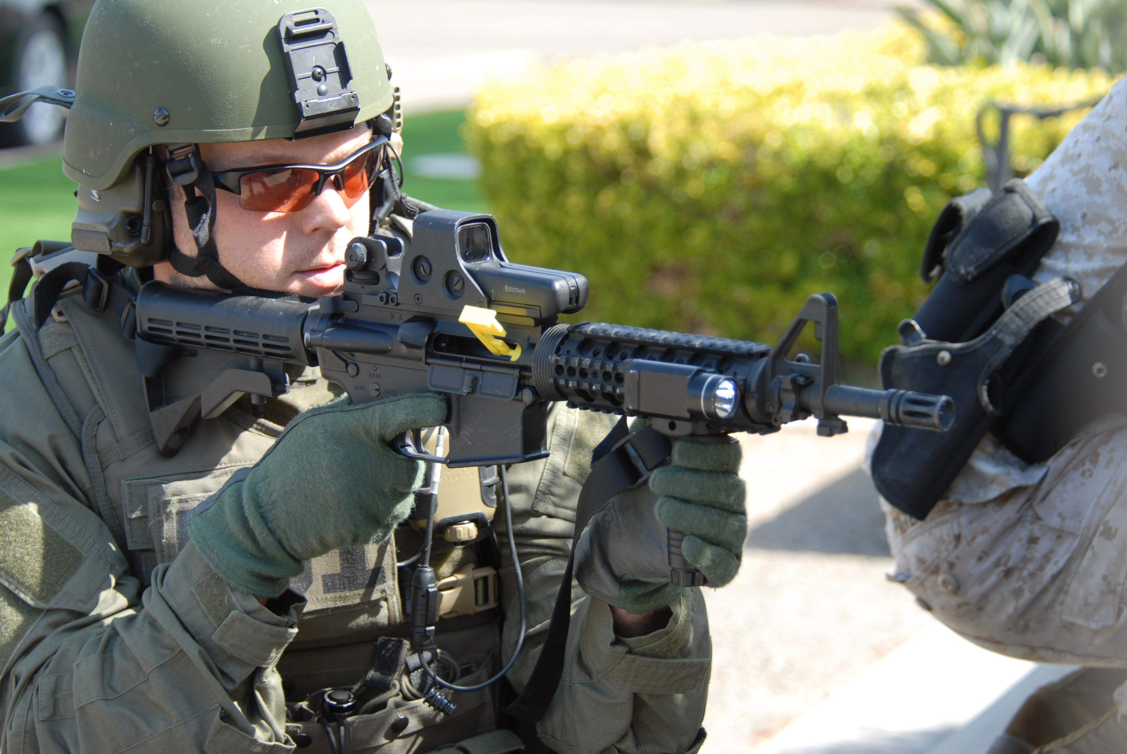 FBI SWAT Team | M4 Commando