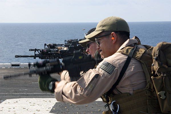 Force Recon Marines with M4 carbines
