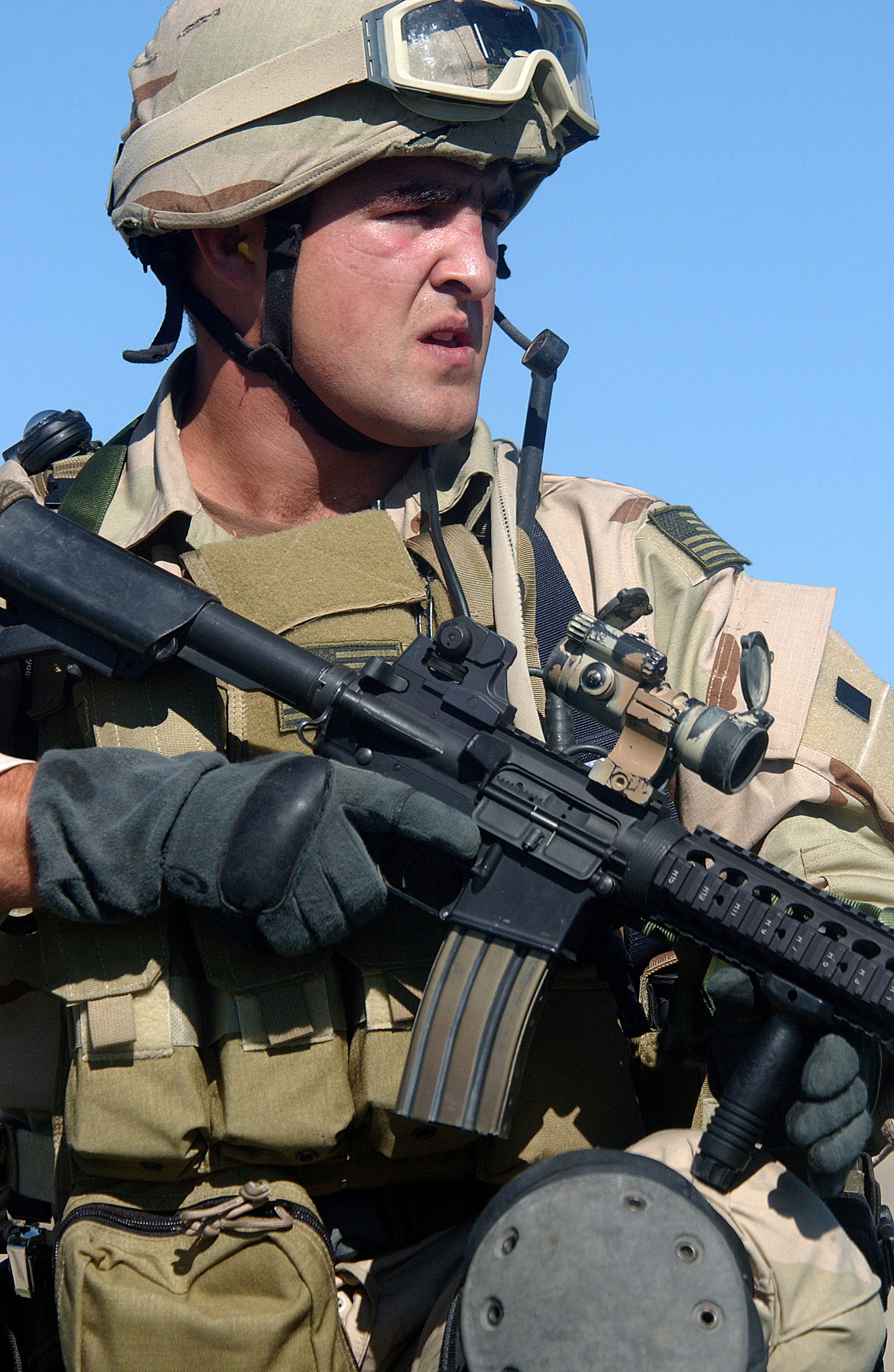 Navy SEAL - M4 CQBR - Photo