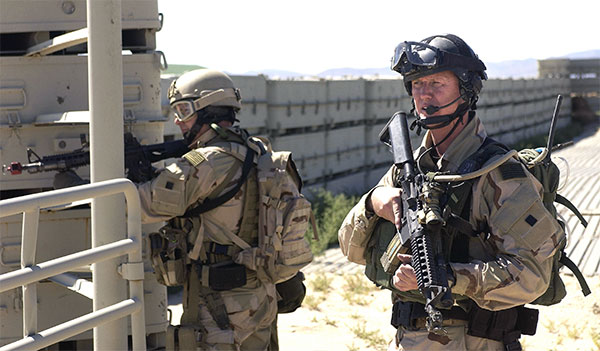 SEALs with M4 CQBR carbines