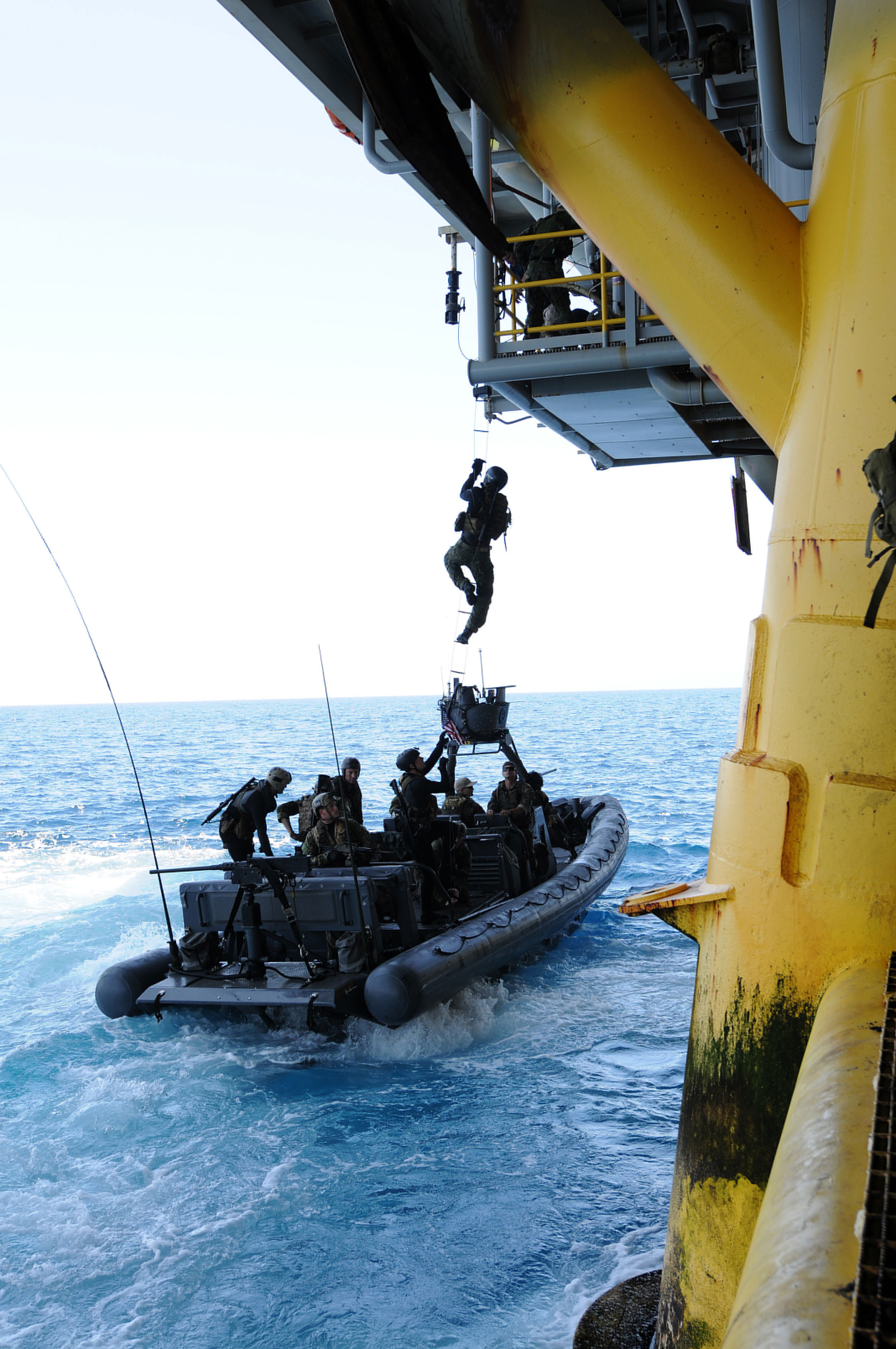US Navy SEALs | Oil / Gas Platform Operations