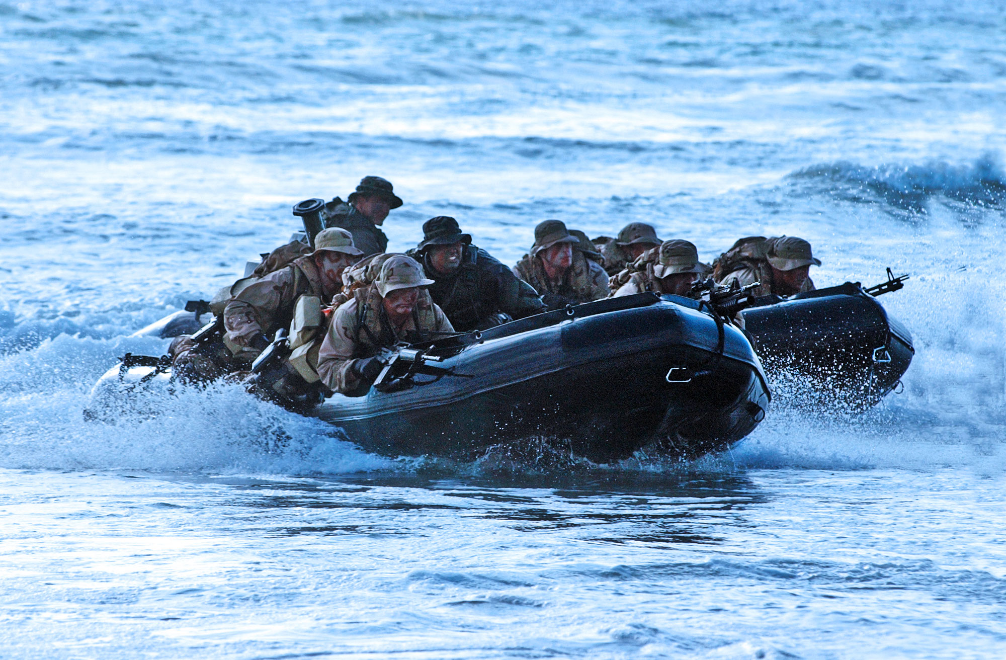 Navy SEALs | Zodiac Team Insertion