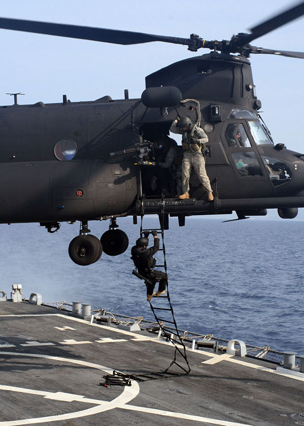 mh-47 helicopter - ladder