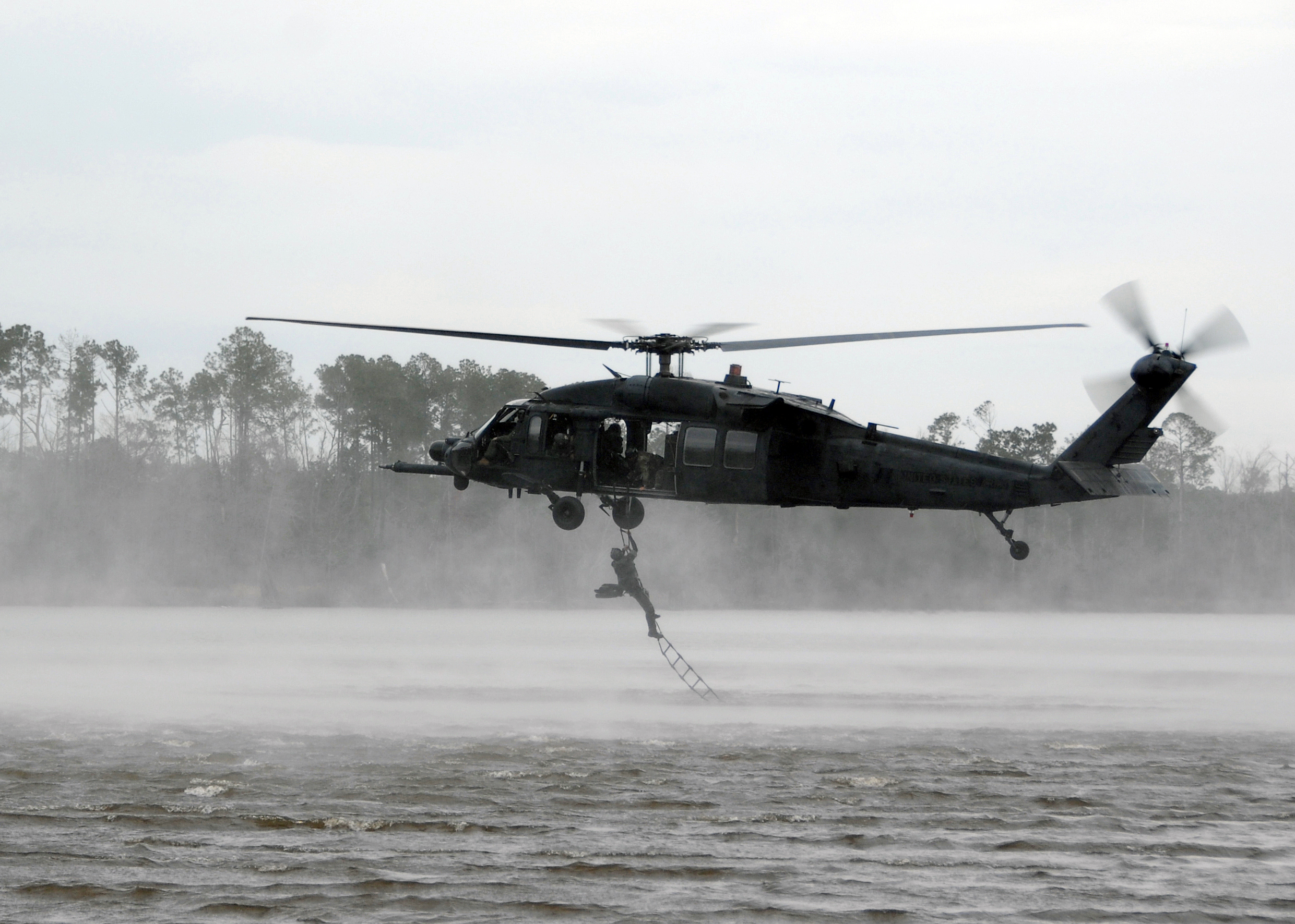 160th SOAR - MH-60 Ladder Extraction