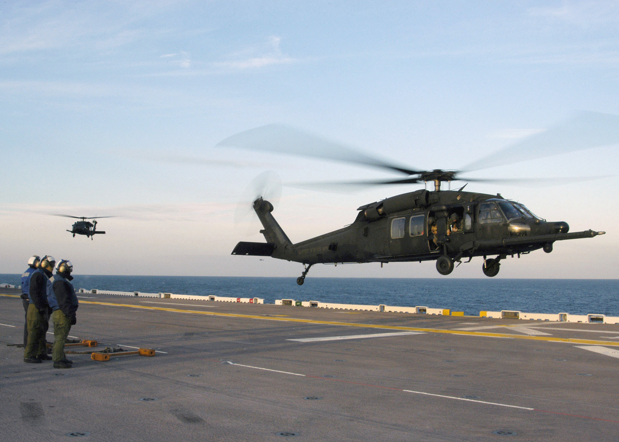 160th SOAR - MH-60M Carrier Landing