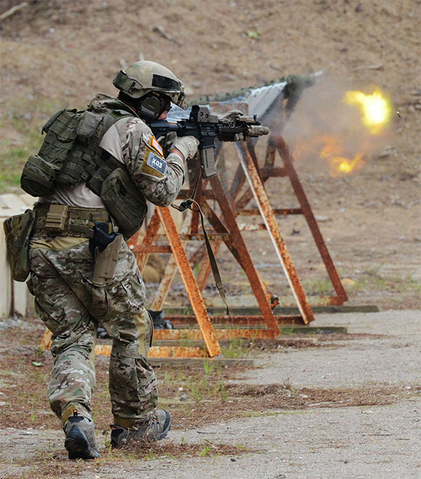 special forces - firing CQBR