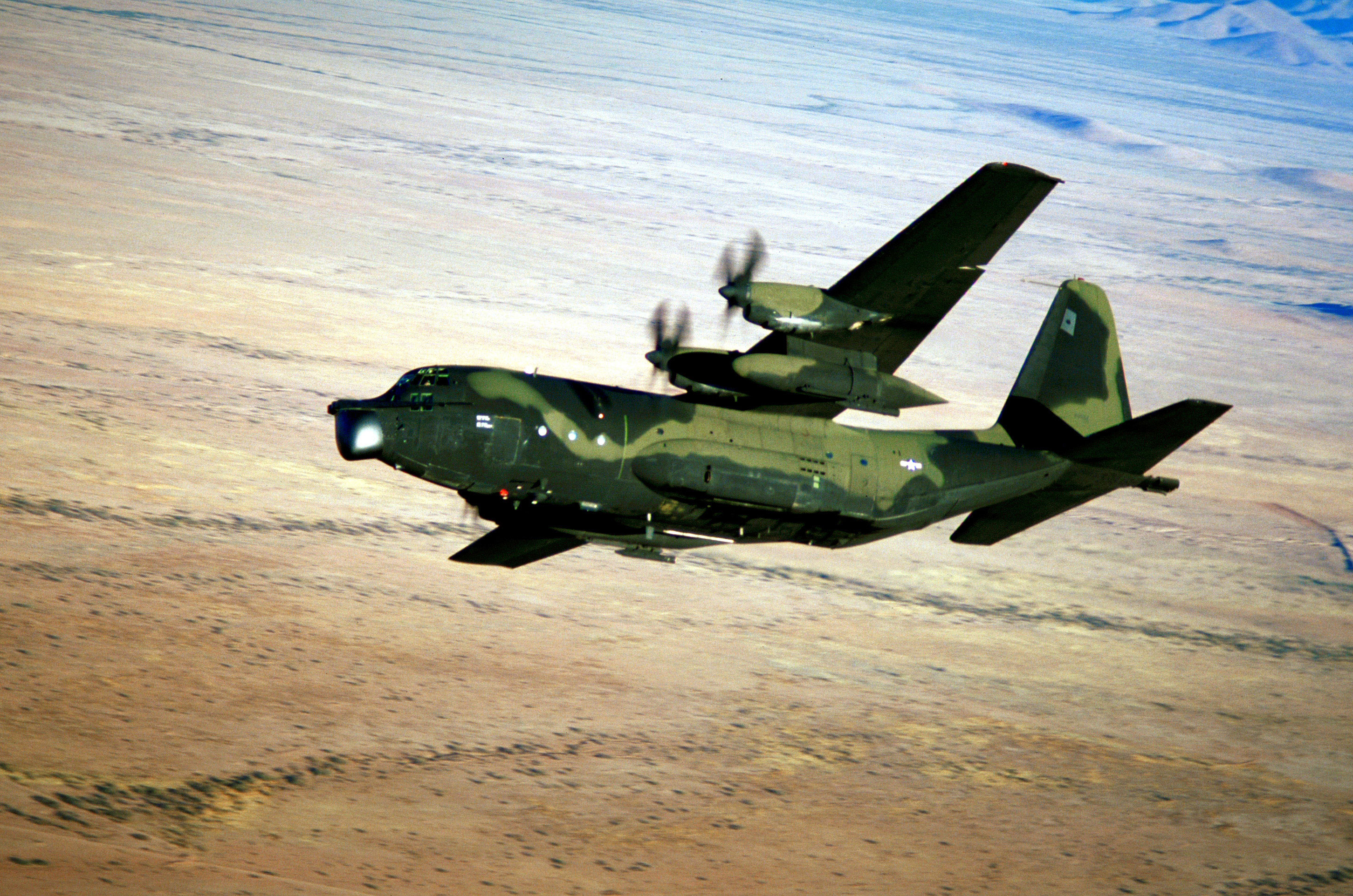 MC-130E Combat Talon I - Photo