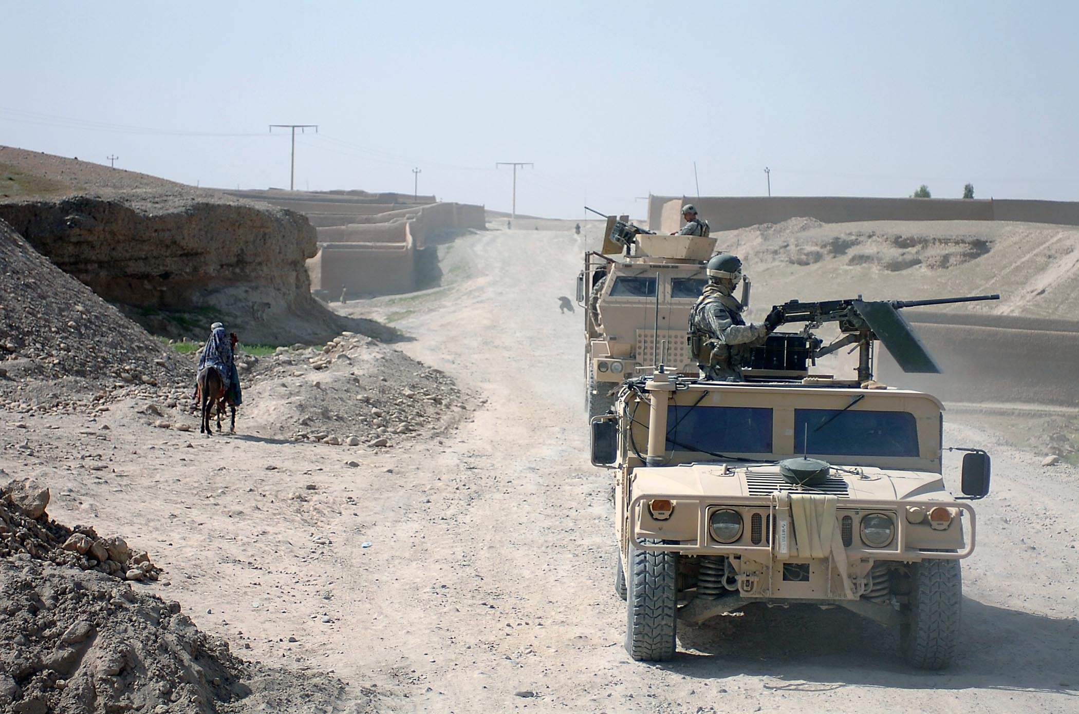 Special Operations Vehicle Convoy - Photo