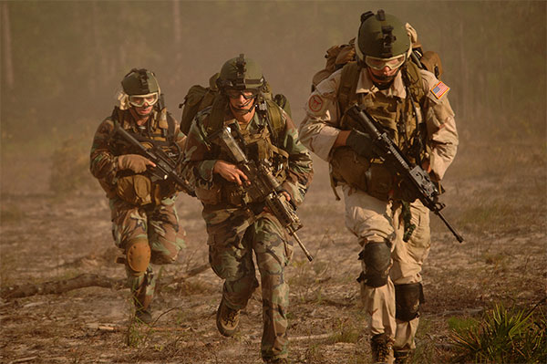 usaf combat controllers - pararescuemen