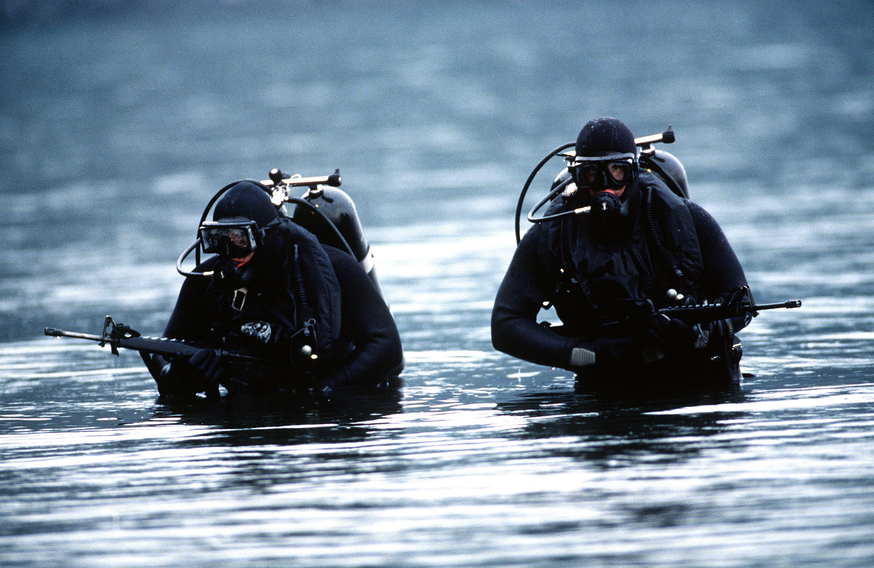 Seal Team дайвинг