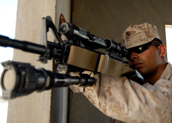 F.A.S.T. Marine with M16