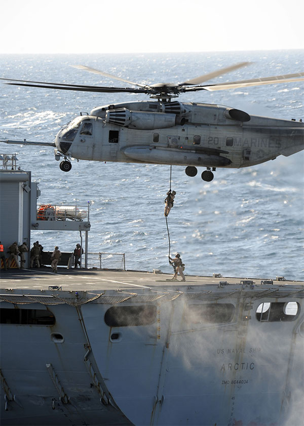 Force Recon - fast rope