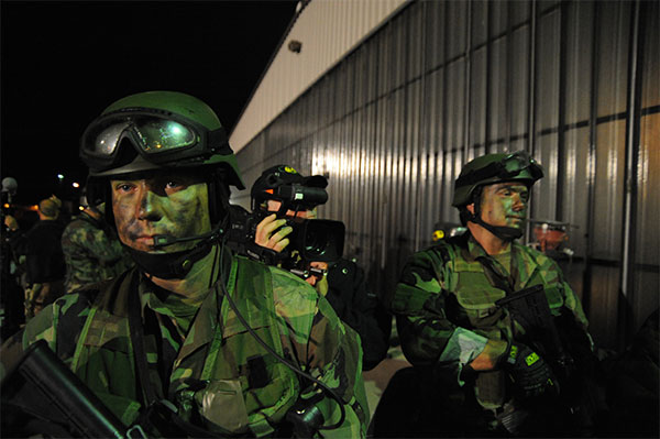 SEALs filming 24