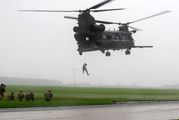 pararescuemen - mh-47
