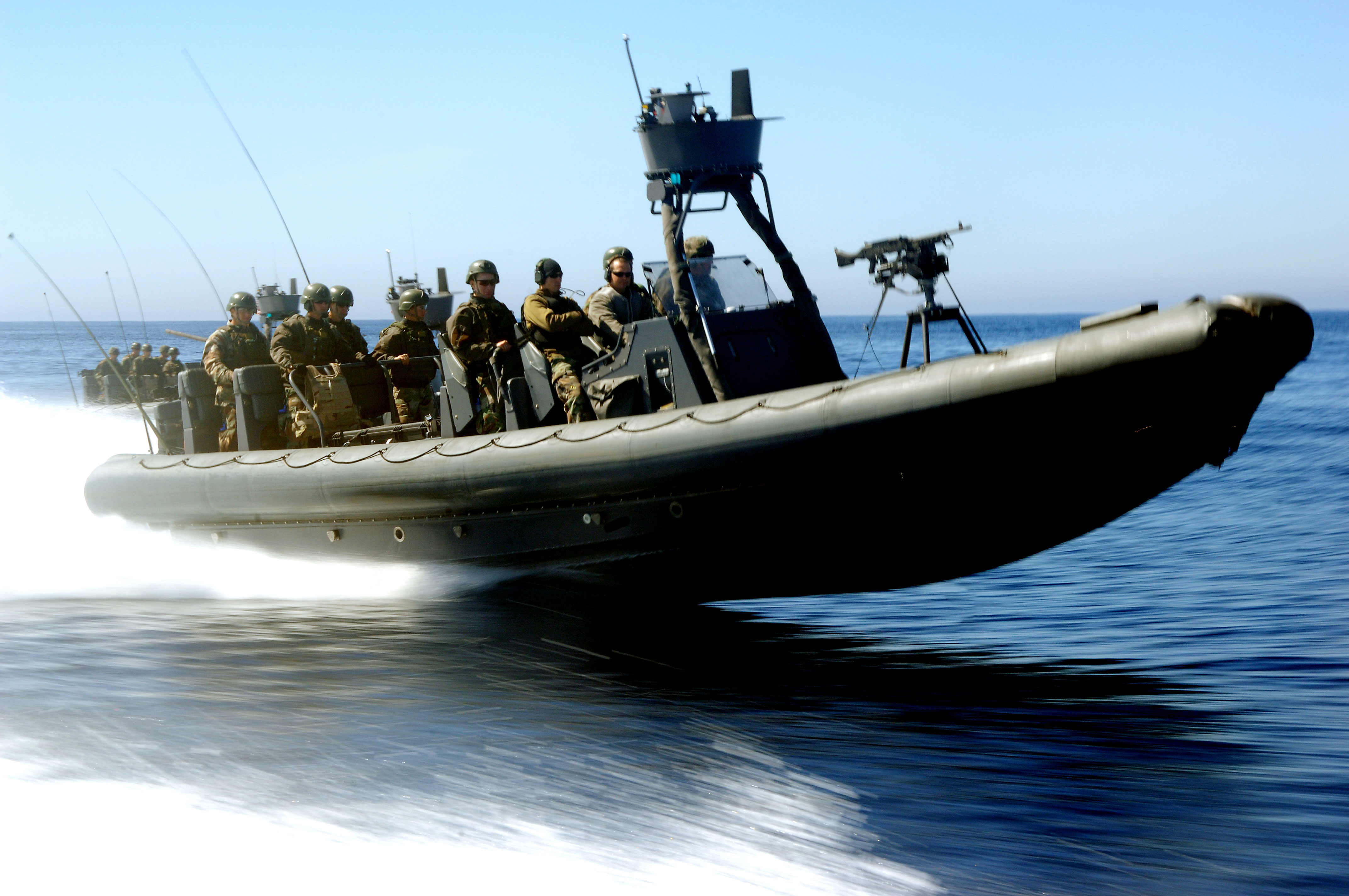 Photo : Naval Special Warfare RHIB