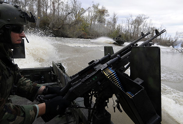 swcc - twin m240 machine guns