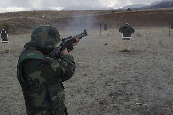 Forças especiais com M1014