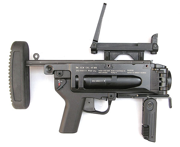 XM320 grenade launcher